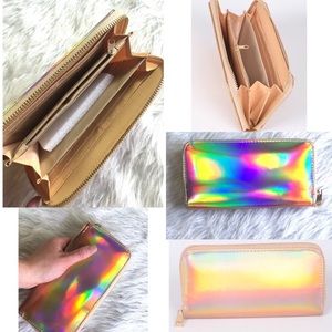 Host Pick New Holographic Accordion Style Wallet with a zipper closure NWT